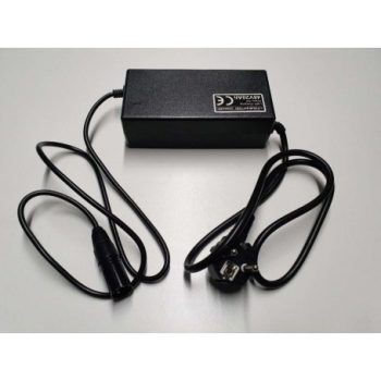 Akkumulátor töltő (Lítium) 48V20A (E80016-C)